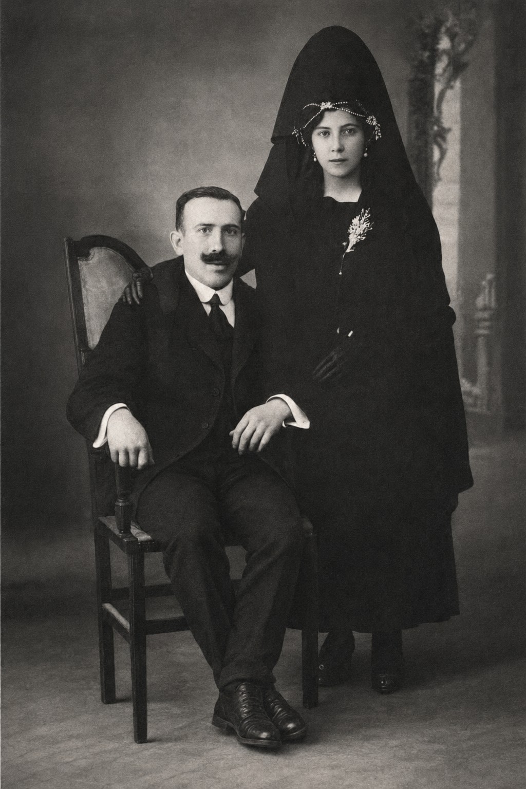 Retrato de boda de Pedro y Paca, 1920