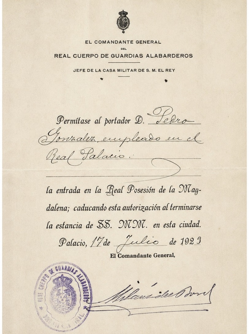 Autorización del Real Cuerpo de Guardias Alabarderos para la entrada de Pedro en la Real Posesión de la Magdalena, 1923